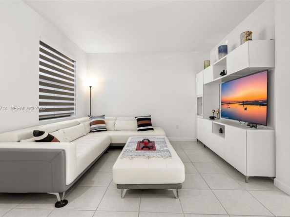 11828 SW 245th Ter, Homestead FL 33032