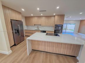 2101 NE 54th Ct, Fort Lauderdale FL 33308