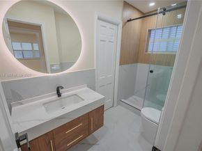 2101 NE 54th Ct, Fort Lauderdale FL 33308