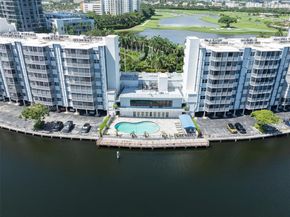 200 Diplomat Pkwy 825, Hallandale Beach FL 33009