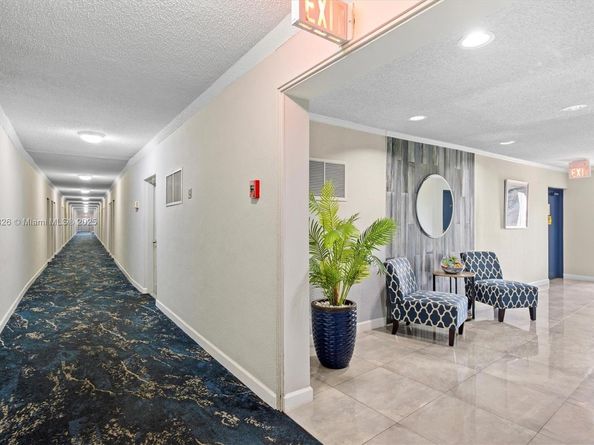200 Diplomat Pkwy 825, Hallandale Beach FL 33009