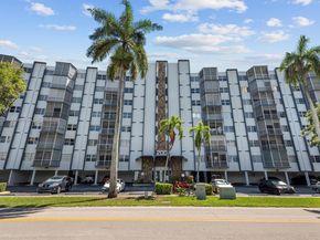 200 Diplomat Pkwy 825, Hallandale Beach FL 33009
