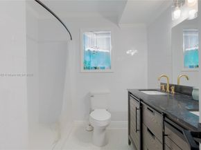 246 NE 13th St, Delray Beach FL 33444