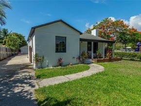 246 NE 13th St, Delray Beach FL 33444