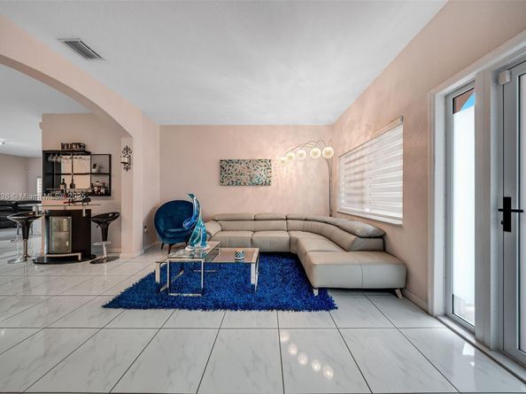 18043 SW 144th Pl, Miami FL 33177