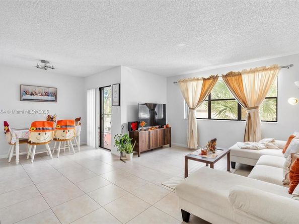 510 S Park Rd 2510, Hollywood FL 33021