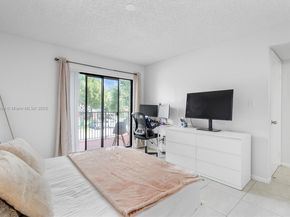 510 S Park Rd 2510, Hollywood FL 33021