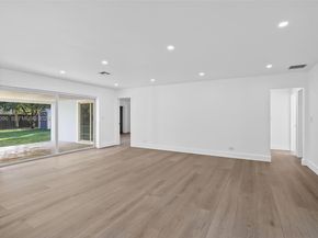 6800 NW 7th St, Plantation FL 33317