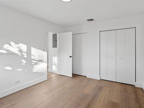 6800 NW 7th St, Plantation FL 33317