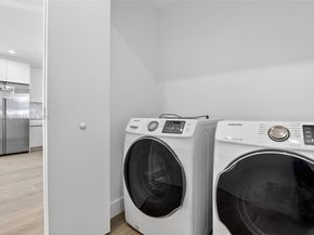 6800 NW 7th St, Plantation FL 33317