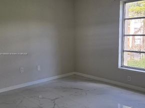 17600 NW 68th Ave B2002, Hialeah FL 33015