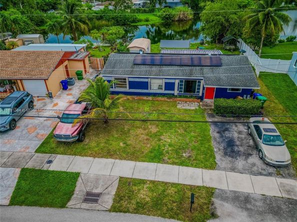 4450 SW 24th St, Fort Lauderdale FL 33317