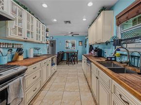 4450 SW 24th St, Fort Lauderdale FL 33317