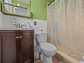 4450 SW 24th St, Fort Lauderdale FL 33317