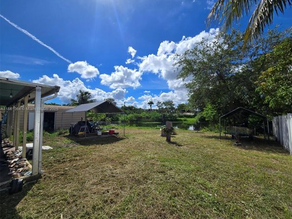 4450 SW 24th St, Fort Lauderdale FL 33317