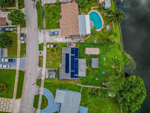 4450 SW 24th St, Fort Lauderdale FL 33317