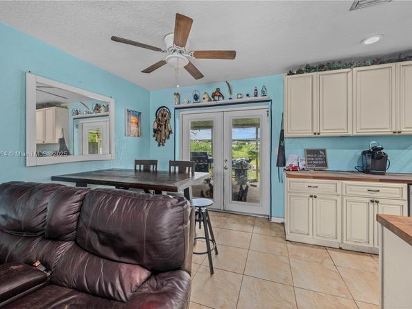 4450 SW 24th St, Fort Lauderdale FL 33317