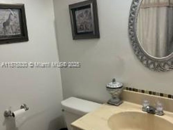 801 Three Islands Blvd 112, Hallandale Beach FL 33009