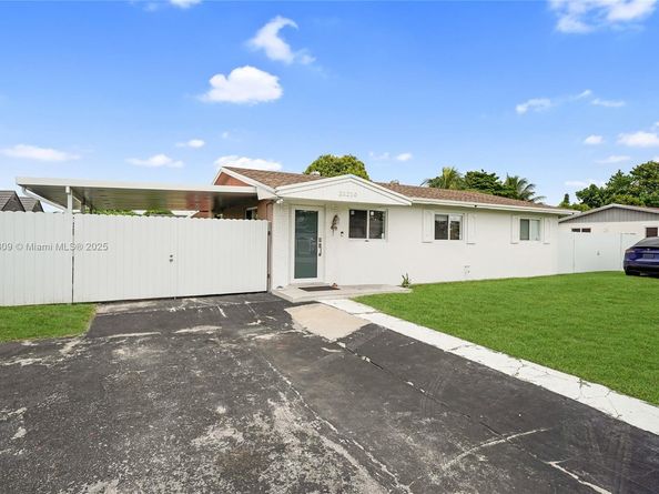 20210 SW 112th Pl, Miami FL 33189