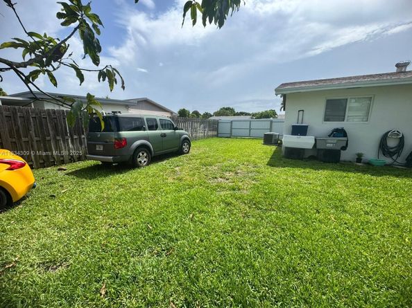 20210 SW 112th Pl, Miami FL 33189