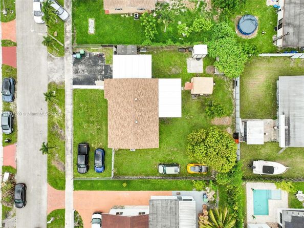 20210 SW 112th Pl, Miami FL 33189