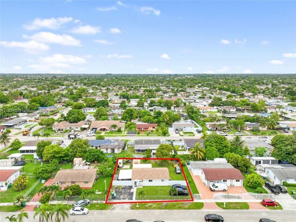 20210 SW 112th Pl, Miami FL 33189