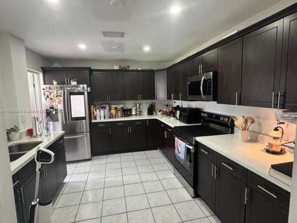 20210 SW 112th Pl, Miami FL 33189
