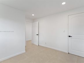 1710 SW 1st Ave, Pompano Beach FL 33060