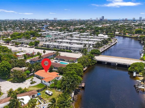 1710 SW 1st Ave, Pompano Beach FL 33060