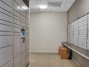 36 NW 6th Ave 706, Miami FL 33128