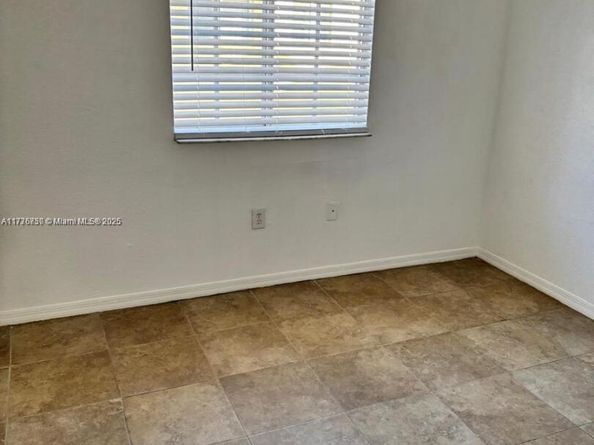 2062 NE 167th St 3112, North Miami Beach FL 33162