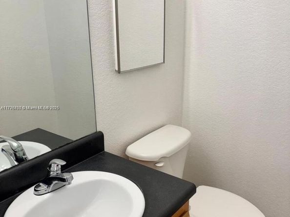 2062 NE 167th St 3112, North Miami Beach FL 33162