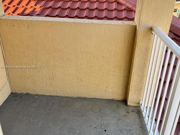 2062 NE 167th St 3112, North Miami Beach FL 33162