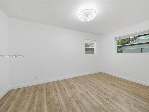 3330 N 72nd Ter, Hollywood FL 33024