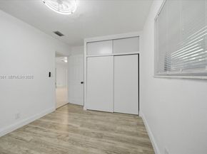 3330 N 72nd Ter, Hollywood FL 33024