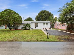 3330 N 72nd Ter, Hollywood FL 33024
