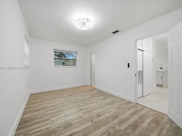 3330 N 72nd Ter, Hollywood FL 33024