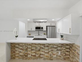 3330 N 72nd Ter, Hollywood FL 33024