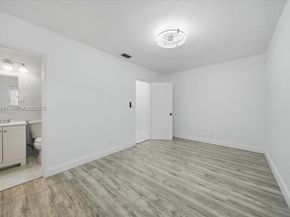 3330 N 72nd Ter, Hollywood FL 33024