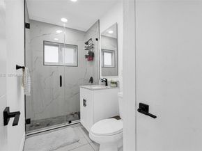 2020 NW 51st St, Miami FL 33142