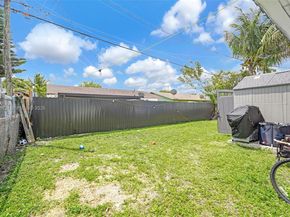 2020 NW 51st St, Miami FL 33142