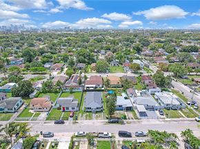 2020 NW 51st St, Miami FL 33142