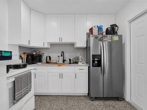 2020 NW 51st St, Miami FL 33142