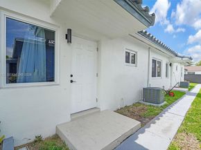 2020 NW 51st St, Miami FL 33142