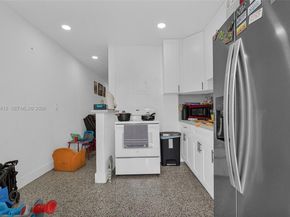 2020 NW 51st St, Miami FL 33142