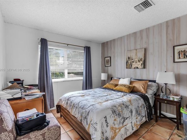 15325 SW 54th Ter, Miami FL 33185