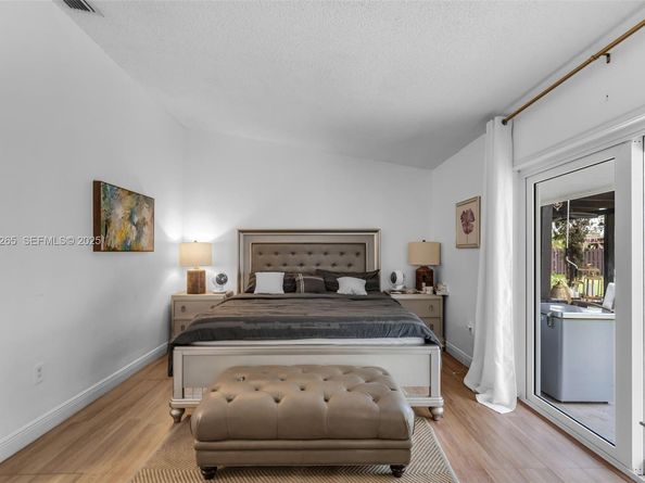 15325 SW 54th Ter, Miami FL 33185