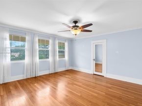 410 NE 5th Ave, Pompano Beach FL 33060