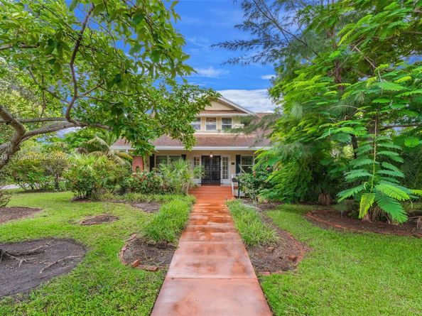 410 NE 5th Ave, Pompano Beach FL 33060