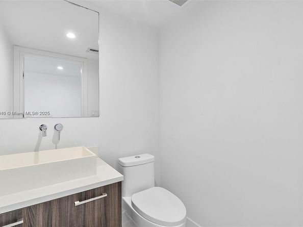 1150 102nd St 503, Bay Harbor Islands FL 33154